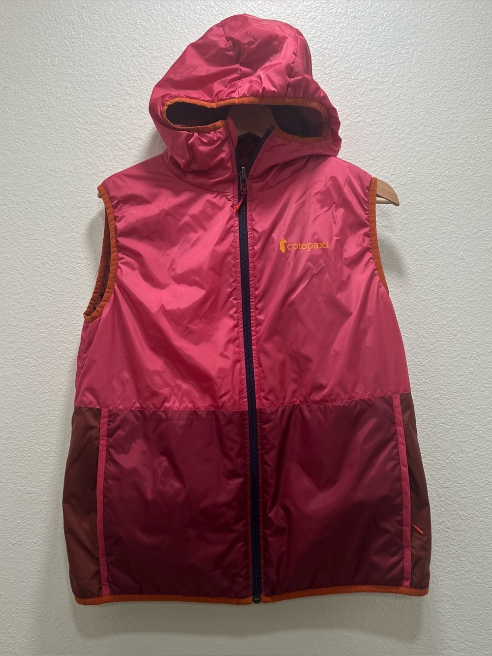 Cotopaxi Teca Calido Reversible Colorblock Puffer Vest Hooded Women’s Medium